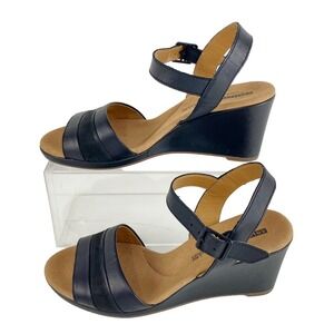 Collections By Clarks Leather Sandals Women's 8 Wedge Heels Suede Black Comfort